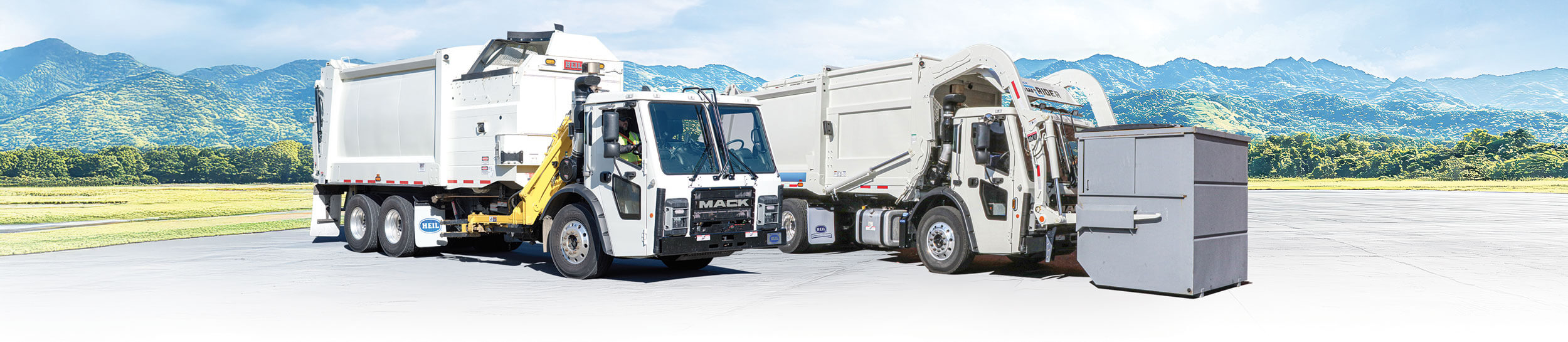 Heil DuraPack Python sideload garbage truck