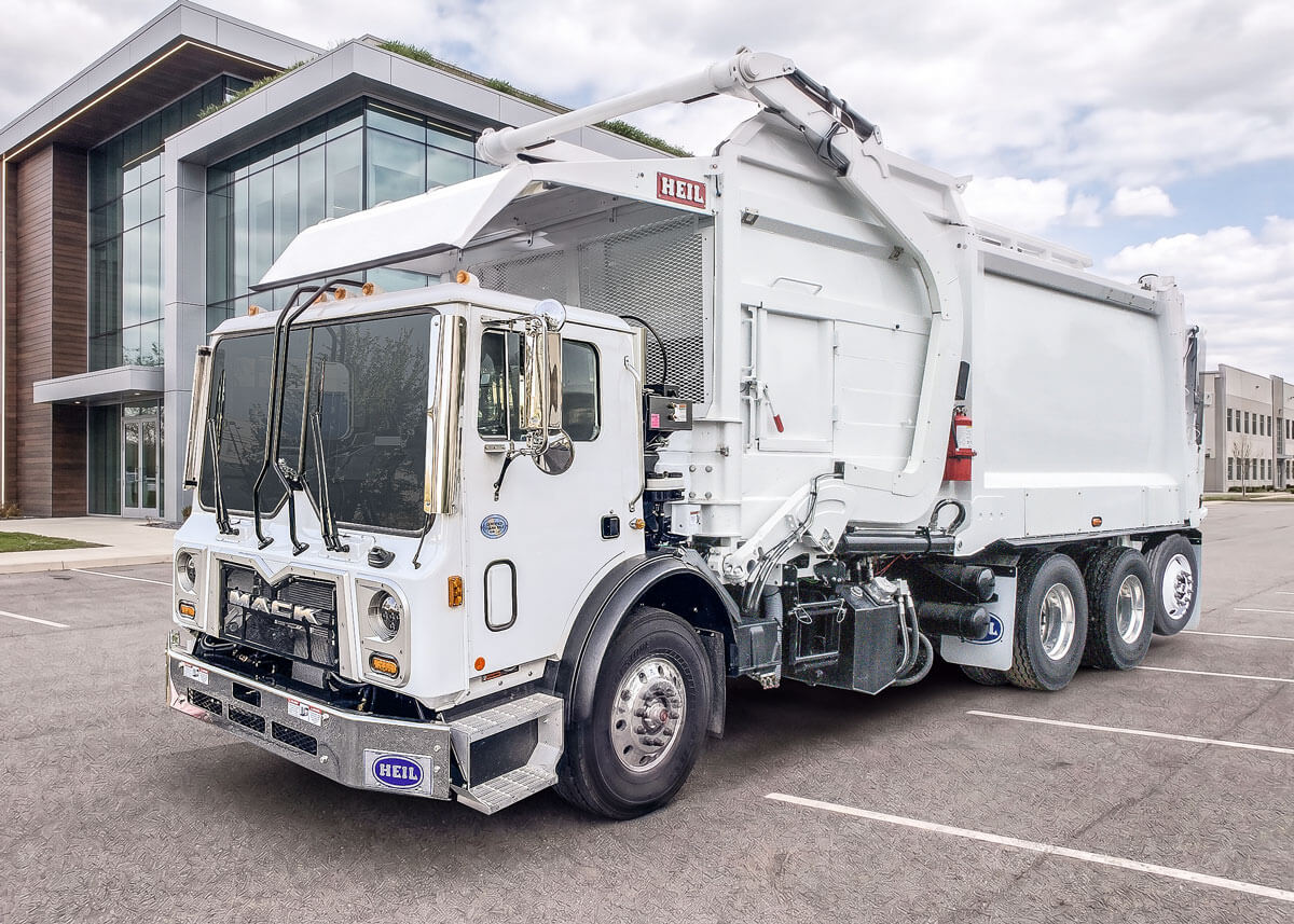 Half/Pack Sierra lower weight front load garbage truck