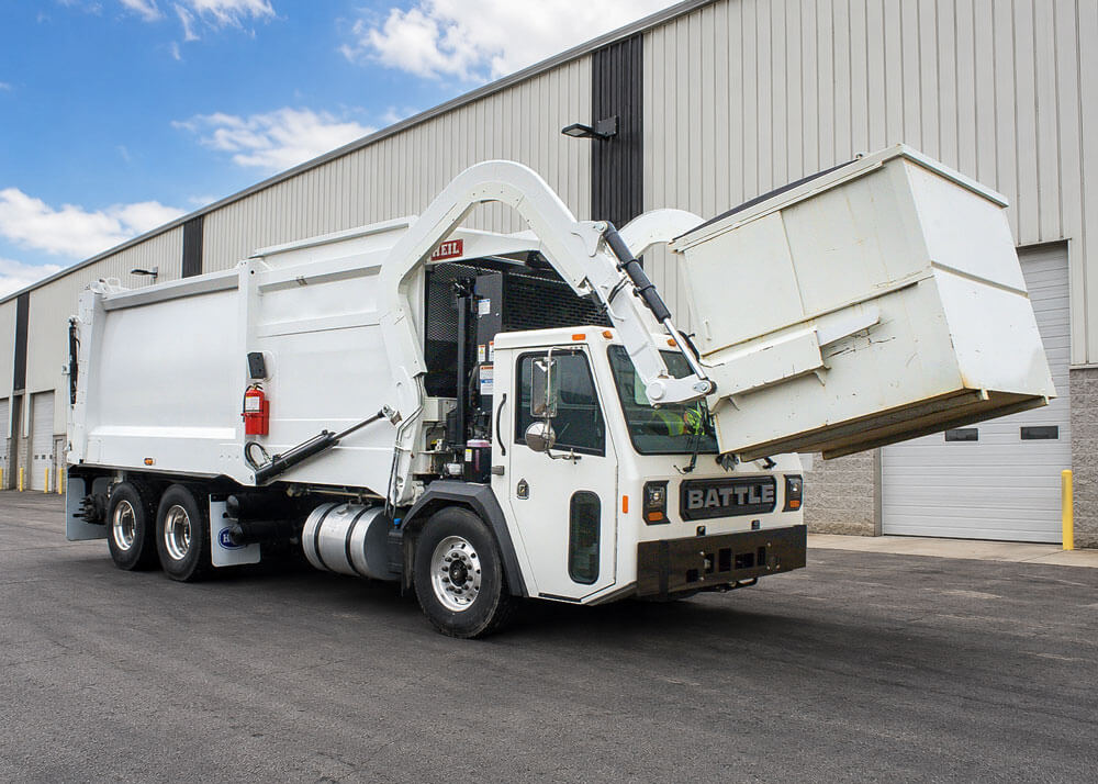 Heil LowRider Low Profile Frontload Garbage Truck