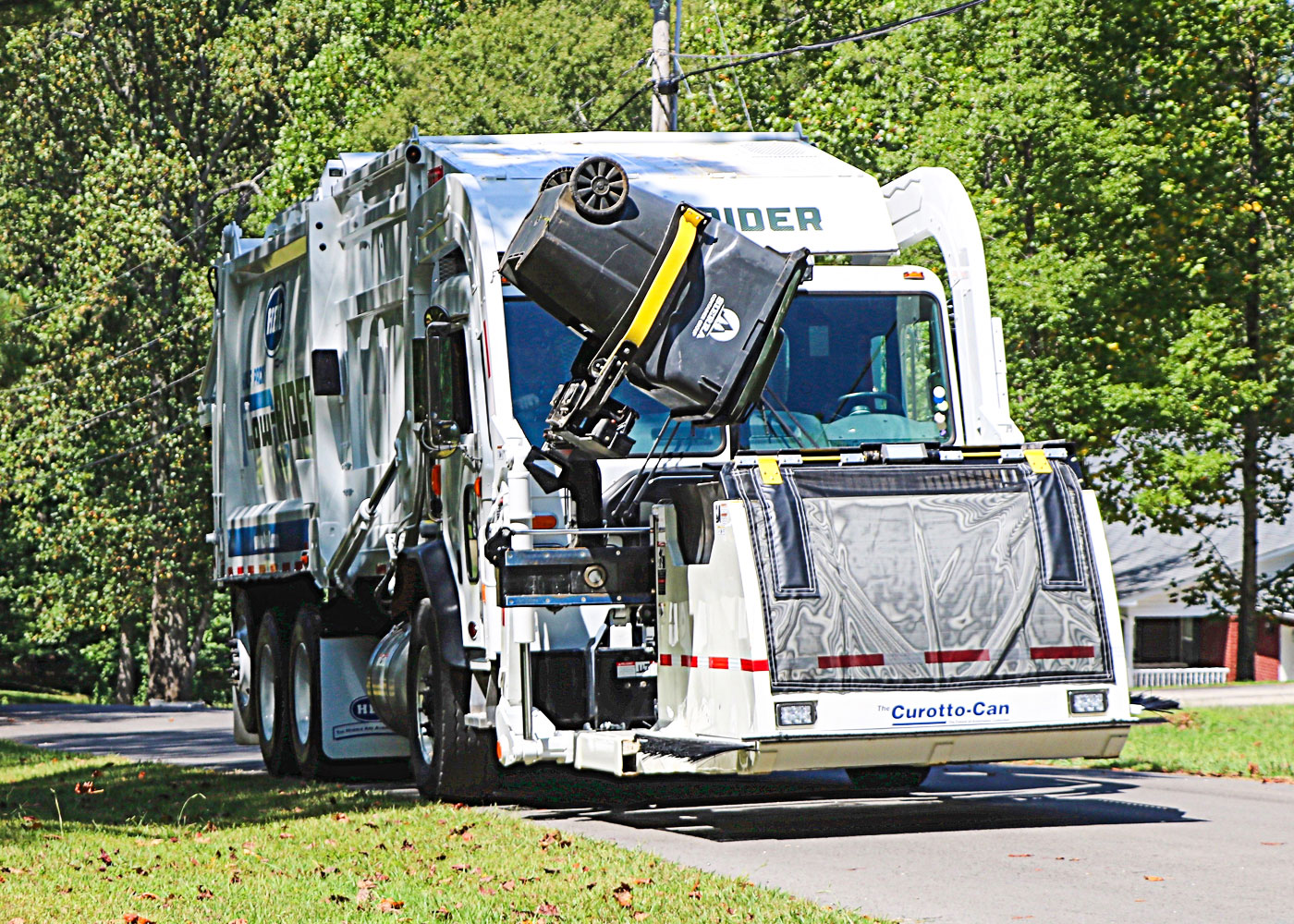 Curotto Frontload Garbage Truck Automated Container