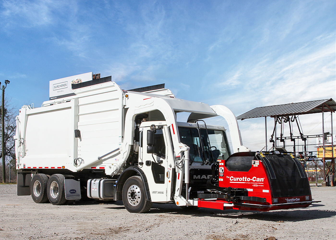 Half/Pack® Automated Residential Front Load Waste Trucks With Curotto Can