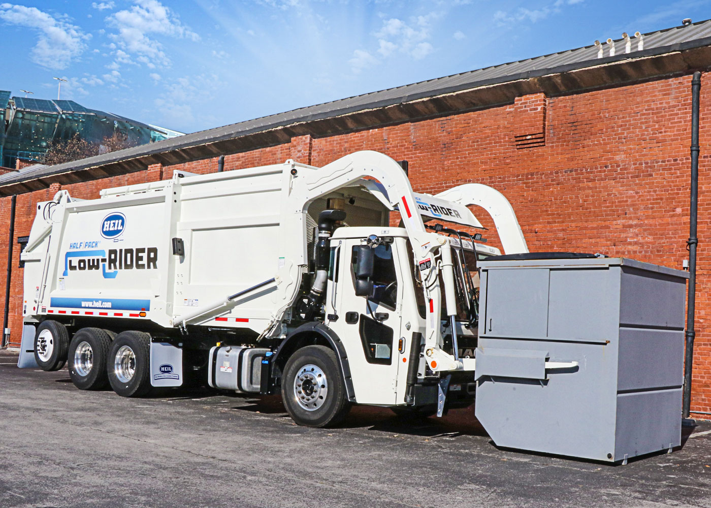 LowRider Commercial Frontload Garbage Trucks