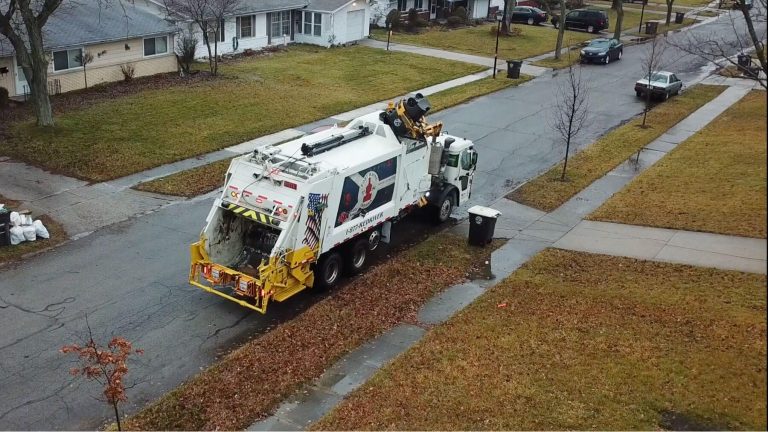 Heil Multipack garbage truck can handle it all video