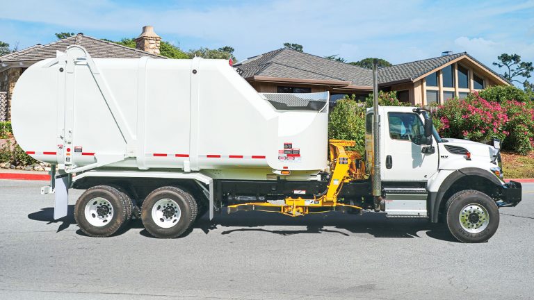 Stringfellow INC sells fleet of Heil garbage trucks to the City of Chattanooga TN