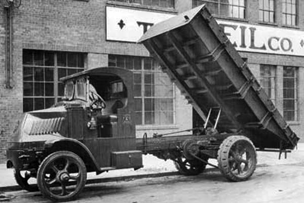 1928