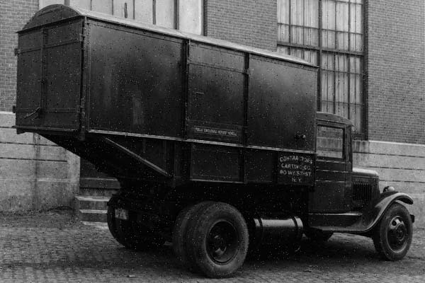 1929